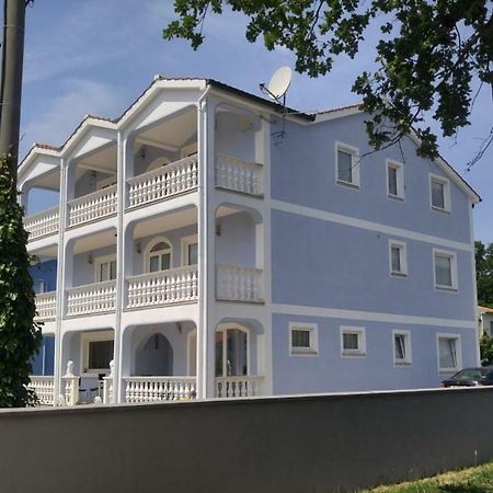 פורץ Apartman Janja מראה חיצוני תמונה