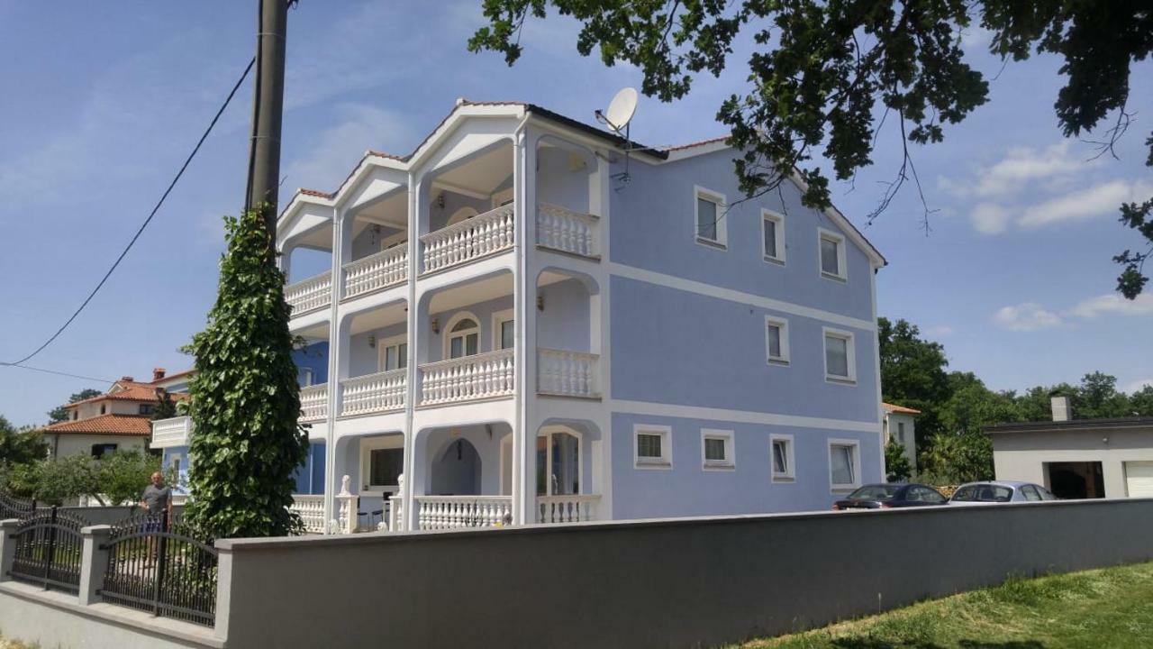 פורץ Apartman Janja מראה חיצוני תמונה