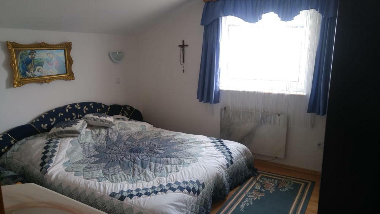 פורץ Apartman Janja מראה חיצוני תמונה