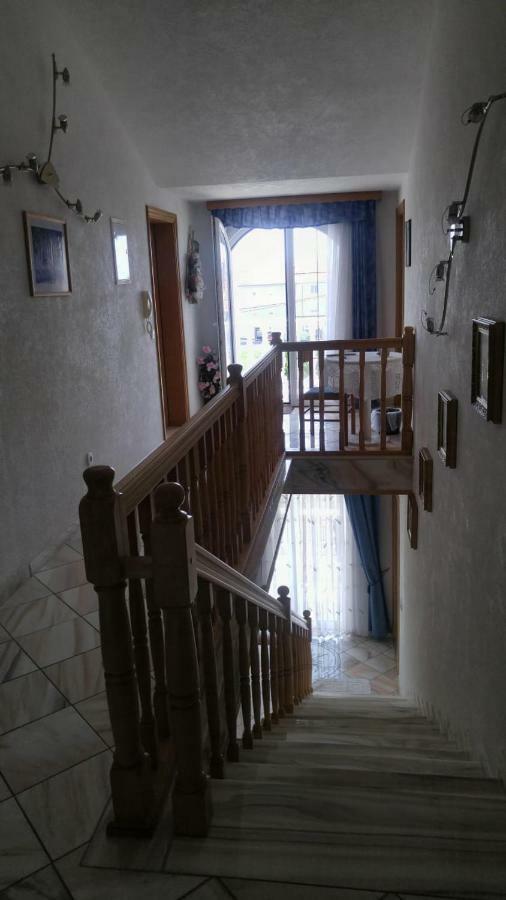 פורץ Apartman Janja מראה חיצוני תמונה
