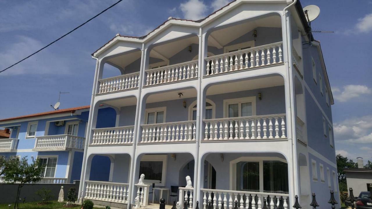 פורץ Apartman Janja מראה חיצוני תמונה